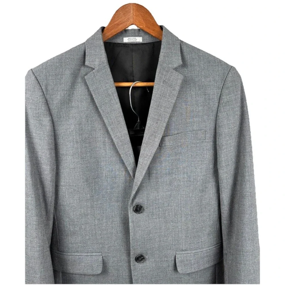 Calvin Klein BOY's Size 18R/14 Suit Gray Blazer & Pant Set Young Men